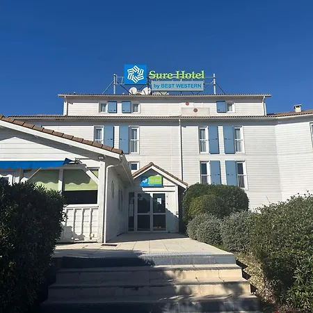 Отель Sure By Western Nimes Est