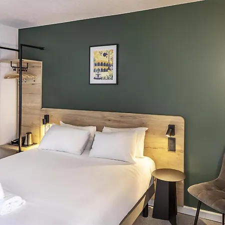 Sure By Western Nimes Est