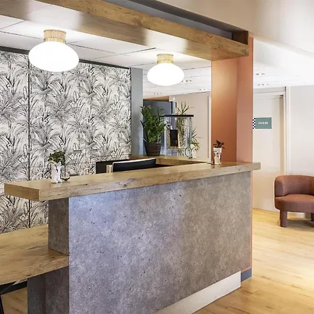 Sure By Western Nimes Est