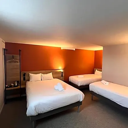 Hotell Sure By Western Nimes Est