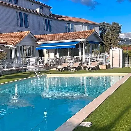 Hotell Sure By Western Nimes Est 3*