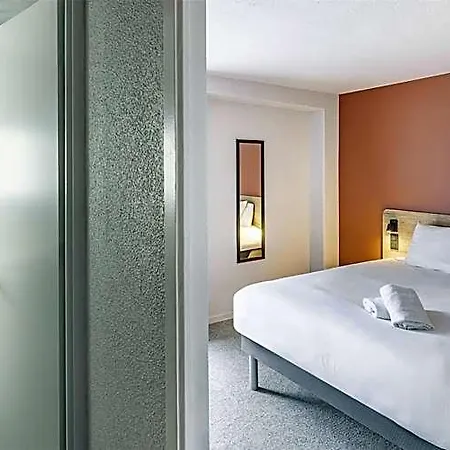 Sure By Western Nimes Est Hotell 3*