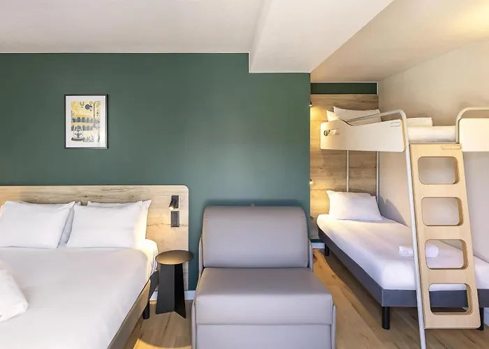 Sure By Western Nimes Est 3*